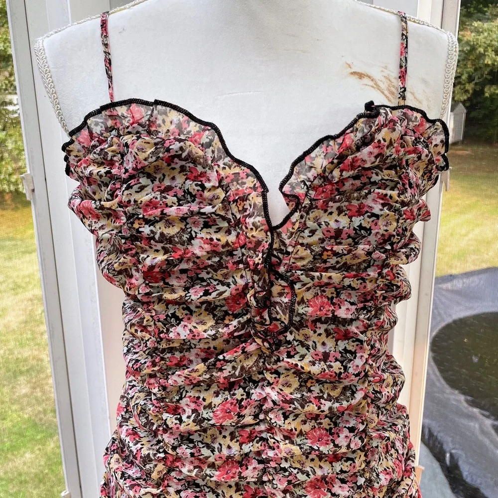 UO Iris Black Floral Sweetheart Spaghetti Strap Ruched Stretch Mini Dress - Picture 2 of 12